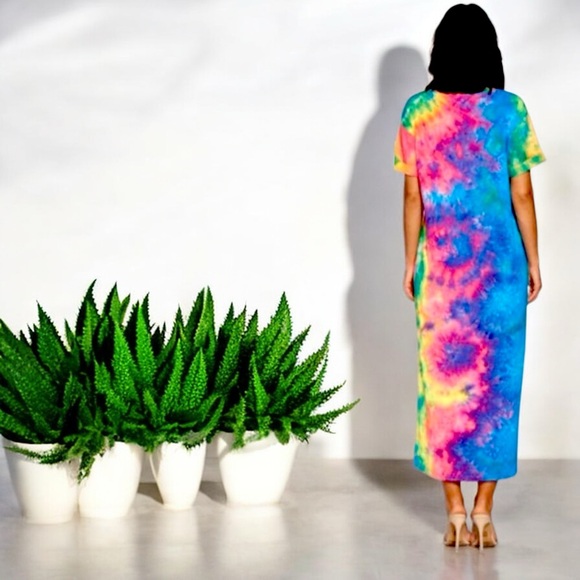 Win Win Fun In The Sun Tie Dye Long Tee Shirt Cover-Up Dress - Picture 5 of 16